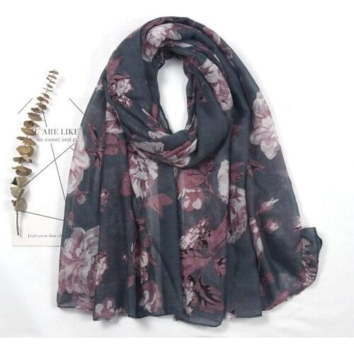 2021 New Flower Print Scarf Shawls Long Soft Rose Pattern Beach Scarves Hijab Wrap