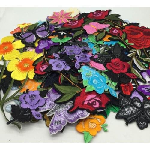 Random mixed 30g Flower butterfly about 20pcs Patch Embroidery Patches T-shirt Appliques Clothes Clothing Badges Sticker