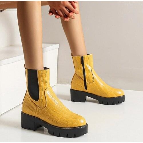 Women Boots Chunky Heels Fashion Side Zip Platform Boots Female Shoes Thick Bottom Chelsea Short Booties Plus Size 2021 Winter