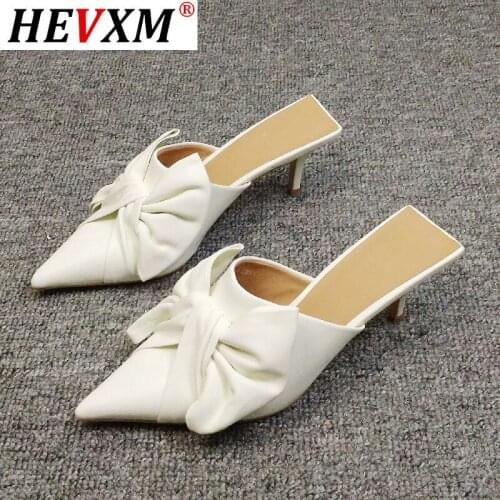 2020 new spring ladies slippers leather sweet wind bowknot solid color fine heel pointed lazy word half slippers high quality