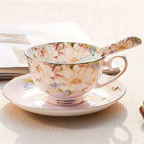 200 ML Europe Style Ceramic Bone China Coffee Set Cup and Saucer Spoon Kit Hand Painted Cuckoo Pattern CoffeeTea Mug