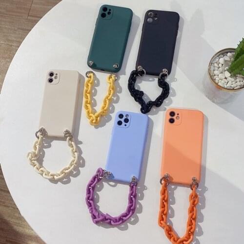 2021 nuw For iPhone 12Pro Max Wristband Chain Case 7 8 Plus XR XS Max SE 2020 Liquid Soft Silicone Case iPhone 11 Pro Chain Case