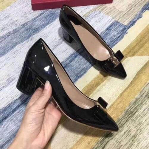 Cute Bow Solid Patent Chunky Heel Pumps Women Fashion Pointed Toe High Square Heels Red Slip-On Shoes For Ladies Party Wedding