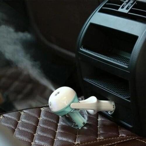 Car Humidifier Spray Mini Cigarette Lighter Type Car Diffuser Aroma H6W2