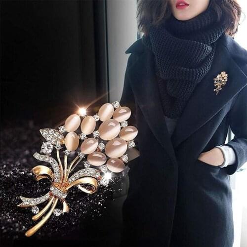 MOGAKU Elegant Opal Stone Brooches Women Alloy Rhinestones Flower Brooch Pins Party Gifts Clothing Accessories Fashion Jewelry