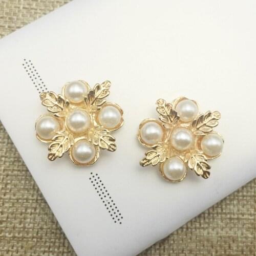 50pcs Clover Flower Pearl Buckle Applique Strass Jewelry Wedding Brides Hair Accessories Floating Enamel Hairpin Embellishment