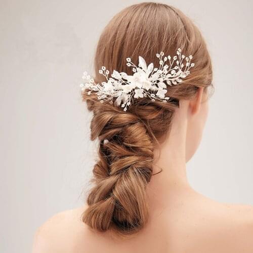 Flower Bride Hair Comb Wedding Hair Accessories Rhinestone Pearl Bride Flower Hair Comb Women Head Jewelry Ornament Bride Tiaras