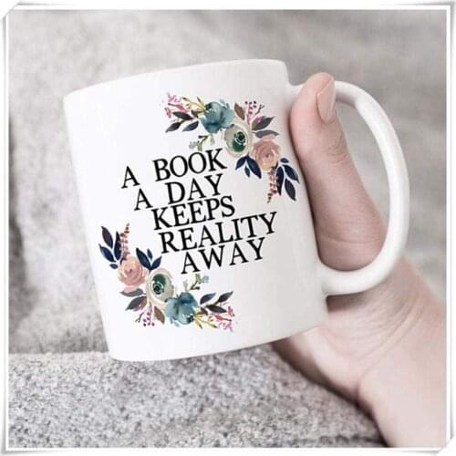A Book a Day Keeps Reality Away Coffee Mug with Lid Spoon 350 ml Ceramic Tea Cup Mugs Freinds Gift