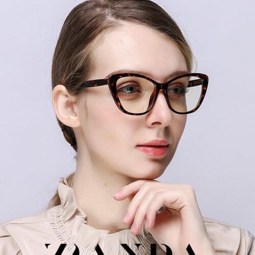 2020 Retro Women Anti Blue Light Glasses Cat Eye Lady Eyeglasses Cellphone Computer Anti Reflective UV Corrective Lenses