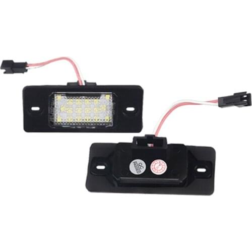 2Pcs 12V 3W Canbus 18SMD LED Number License plate Lights White For VW Porsche Cayenne Touareg Tiguan Golf 5 5D Tourning Passat
