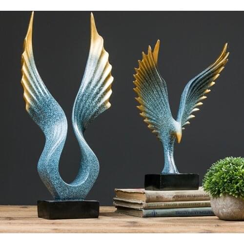 Nordic Creative Resin Eagle Ornaments Crafts Home Livingroom Table Figurines Decoration Office Desktop TV Cabinet Furnishing Art