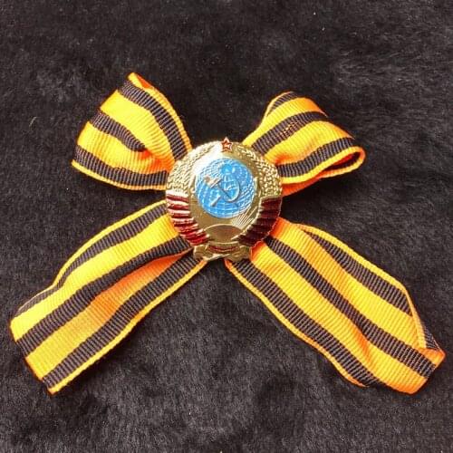 Soviet Union CCCP Lenin Medal Victory Corsage Badge USSR Russian Red Square Souvenirs Metal Brooch Pin