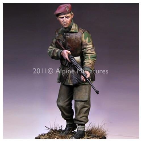 1 / 16 Resin Figure soldier man model World War II British commandohands on white model military soldier