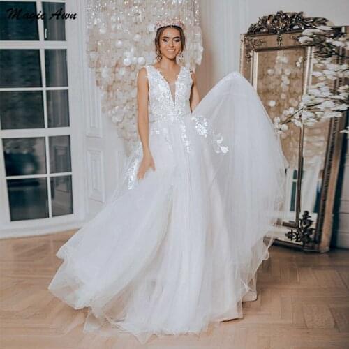 Magic Awn 2021 Princess Wedding Dresses Lace Appliques V-Neck Boho A-Line Mariage Gowns Lace Up Back Vintage Vestidos Branco