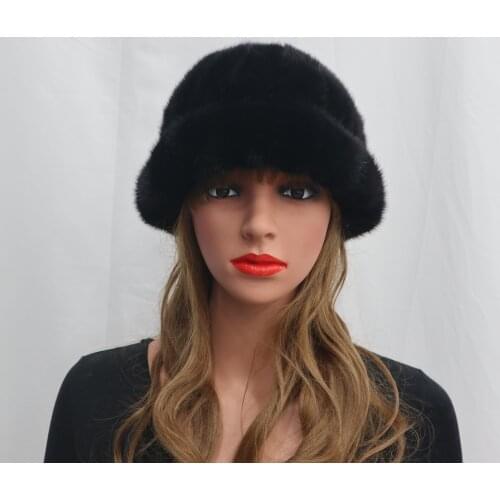 Real fur hat 2019 new ladies mink hat suede hat winter warm whole tail fur hat soft hat for ladies