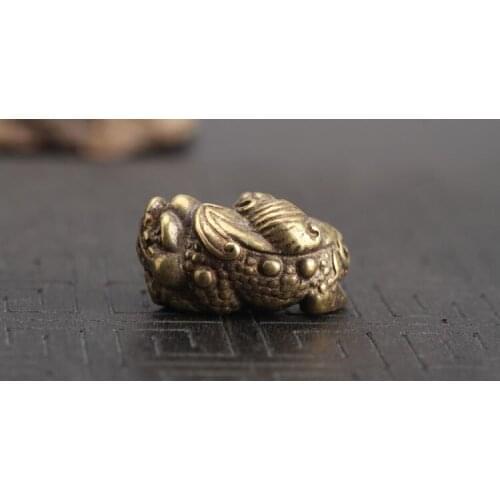 Tecnología de adorno colgante ahorrador de fortuna de sapo dorado de tres patas