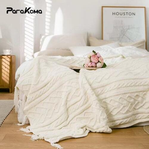 Parakoma Blankets