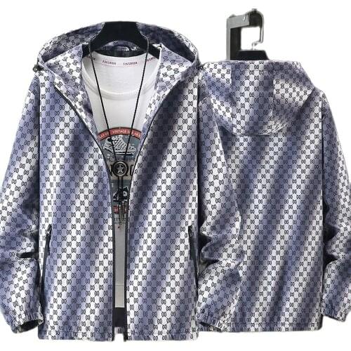 Large size men Camouflage windbreaker hooded jacket Spring autumn plus size jacket men loose plus size fat jacket men hat casual