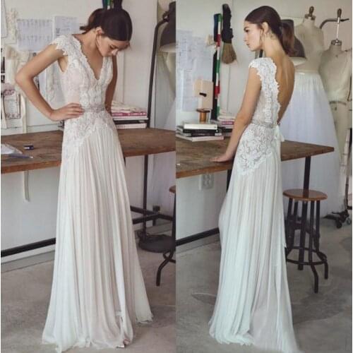Gorgeous Sexy Deep V-Neck Sleeveless Off White Sweep Train A Line Open Back Lace Wedding Dress Bride Gown Vestidos De Novia