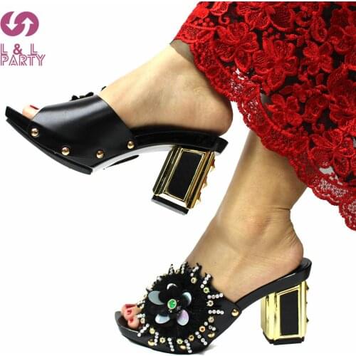 2021 Fashionable African Women Shoes in Black Color Classics Comfortable Heels Slipper with Platform for Party