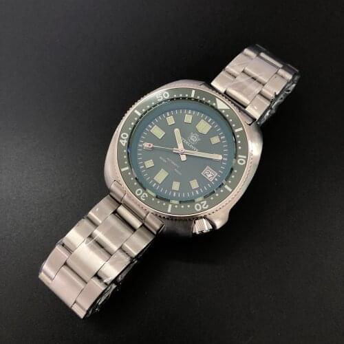 316L Stainless Steel 6105 Turtle Green Ceramic Bezel 20ATM Water Resistant NH35 Automatic watch