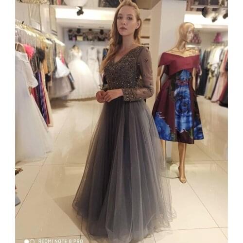 Elegant Prom Dress Gray Long Sleeve A-Line Crystal Beaded Sexy V-Neck Tulle Floor Length Women Formal Party Gowns Brilliant