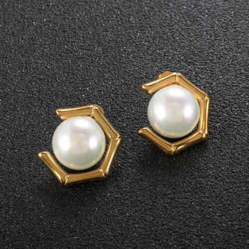 Luxury Women Pearl Earrings C Shaped Bamboo Stud Earrings For Women Fashion Earrings Jewelry Gift