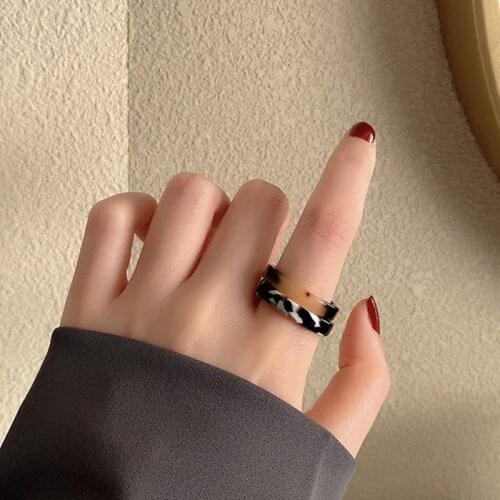 Acrylic Ring Finger Ring Vintage Ring Leopard Ring Geometric Ring Resin Ring Acetate Ring Round Ring