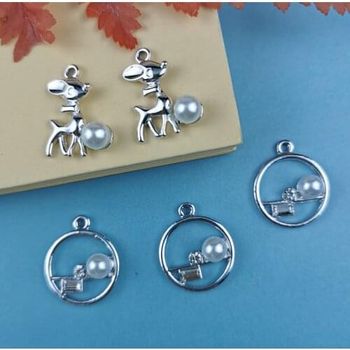 JeQue 10PCS Elk Jewelry Silver Tone Deer Alloy Charms Pendants Bracelet Necklace Handmade Crafts Findings Christmas Gift