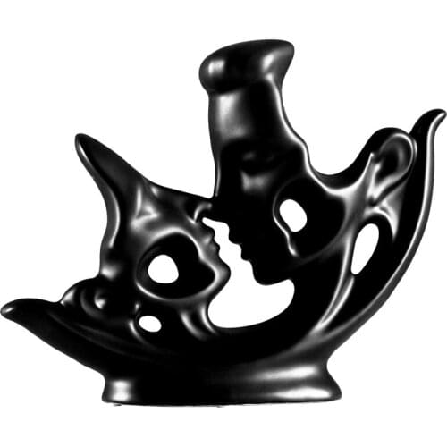 Modern Ceramic White Black Kissing Couple Ornaments Hotel Living room Table Lover Figurines Crafts Home Furnishing Decoration
