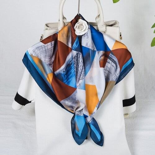 2021 Design Silk Square Neck Scarf Women Shawl Wrap Foulard Neckerchief Bandana Printed Female Hairband Spring Scarves
