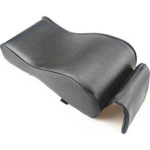 2019 Artificial leather car armrest / cushion for Chevrolet Cruze TRAX Aveo Lova Sail EPICA Captiva Malibu Volt Camaro Cobalt
