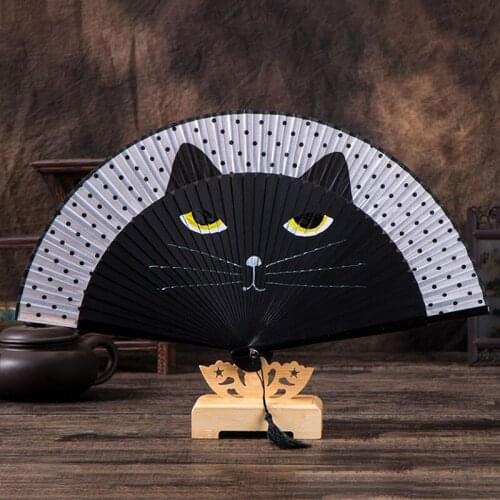 Silk Hand Fan Cartoon Cat Folding Fan Portable Kawaii Totoro Hand Folding Fans For Wedding Christmas Party Favors Gifts to Girls