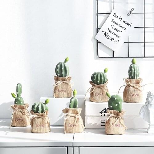 Nordic Artificial Cactus Resin Figurines Cactus Miniature Decorative Living Room Office Home Decoration Accessories