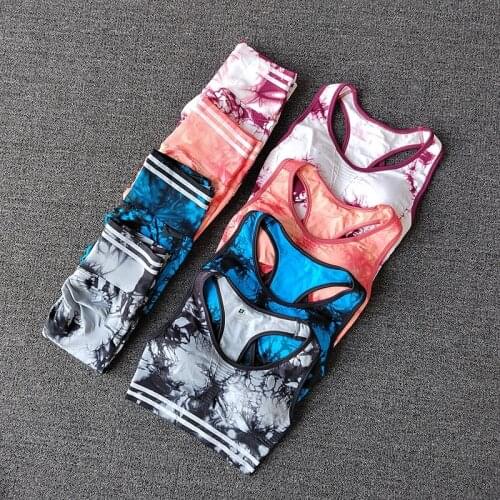 Womens Hip-Lifting Yoga Clothes Womens Fitness Suit Shockproof Running Quick-Drying Clothes Two-Piece Suit For Beginners