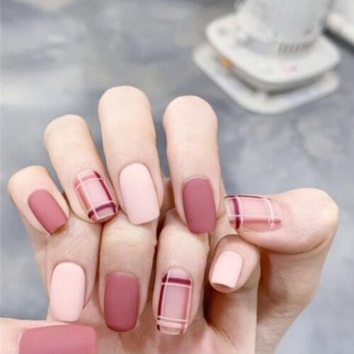 British style Gentle matte pink hit pure color with lattice pattern false nails 24pcs with glue lady full nail tips fake nails