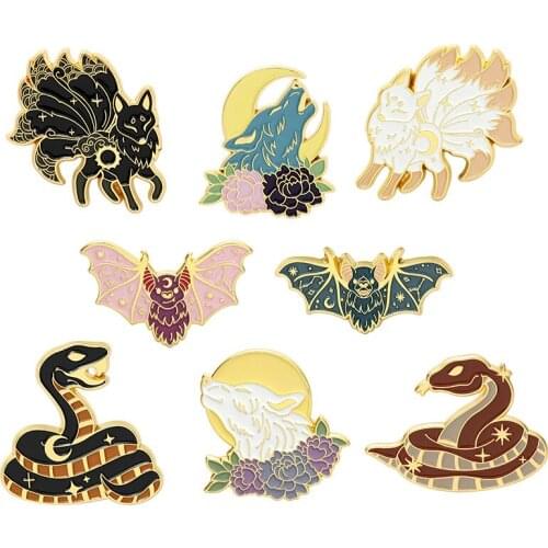 Wolf Bat Snake Lapel Pins Cute Enamel Badges Brooches On Backpack Womens Anime Badges Hijab Pin Decorative Brooches For Clothes