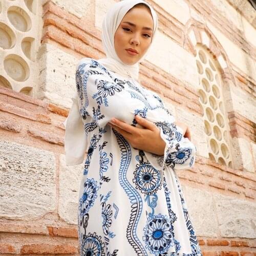Laced Collar Juicy Pattern Dress Turkey Muslim Fashion Hijab Islam Clothing Dubai Istanbulstyles Istanbul 2021