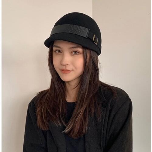 Women Winter Hat Belt design thick warm Franch Beret Newsboy Hat French Wool Cap Women Visor Cap