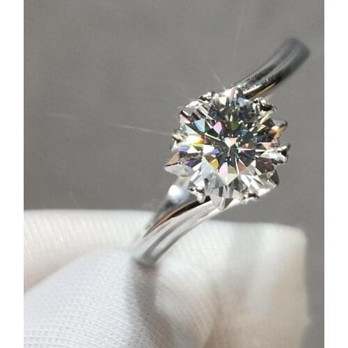 Inbeaut New Arrival Solid 925 Sterling Silver 1 ct Round Excellent Cut Pass Diamond Test D Color Moissanite Snowflake Ring Girl