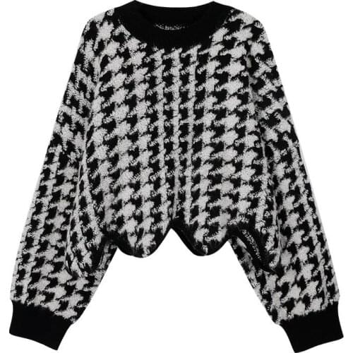 Autumn Winter Women Knitted Sweater Loose Japanese Pullovers Long Flare Sleeve Tops Plaid Korean O-Neck Black Cusual Sweaters