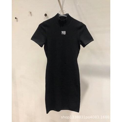 Early autumn 2020 New Europe and the United States King simple pure color classic slim mid length knitted dress