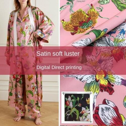 145 cm width soft stretch satin printed polyester material fashion ladies pajamas printed fabric cloth for dress by the meter