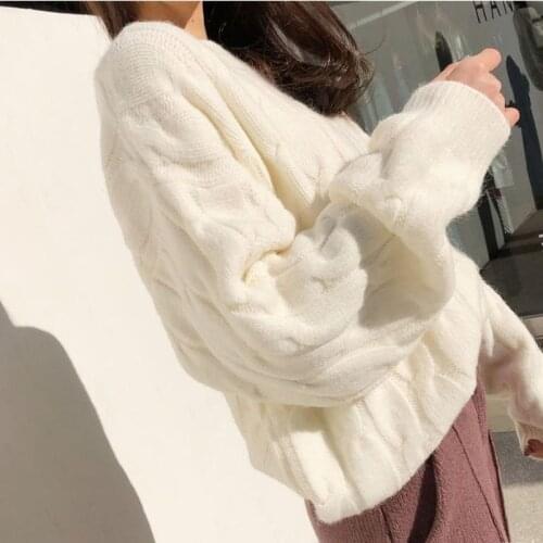 Core-wrapped yarn woolen women loose lazy wind autumn and winter wear Korean version of students in winter 100 jackets knitte