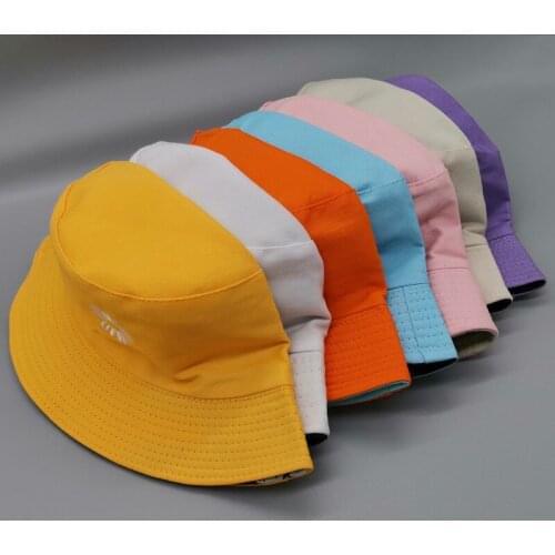 Double-side Unisex Harajuku Bucket Hat Fishing Outdoor Cap women Bucket fishing Hats Sunscreen Daisy embroidery fisherman hat