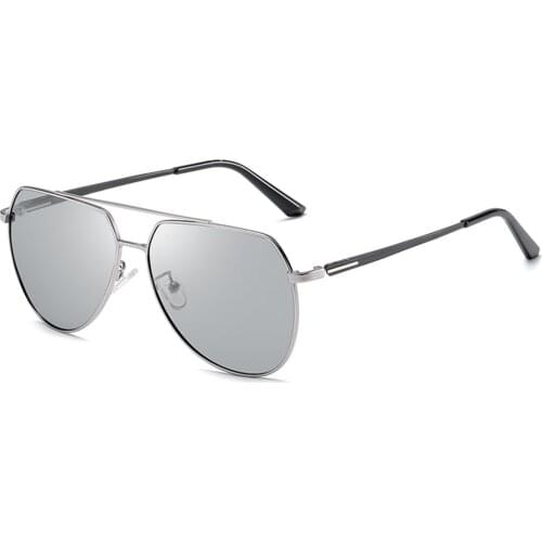 Очки 2021 Smart Color-changing Driving Sunglasses Induction Of Ultraviolet Light Automatic Color Change（without Glasses Case