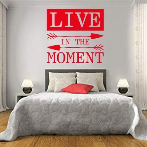 Living In The Moment Vinyl Carving Removable Wall Decal Art Mural Original Fashion Simple Home Decoration Painting DD0131