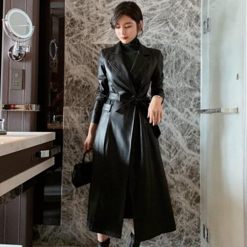 YONG YAO HONG Women's Black Bomber Jackets