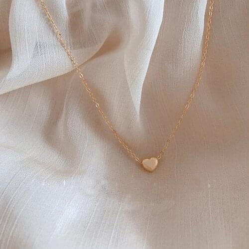 Golden Love Necklace Women Fashion Temperament Clavicle Chain Woman Daily Casual 18K Gold Bead Pendant Necklace Ladies New 2021