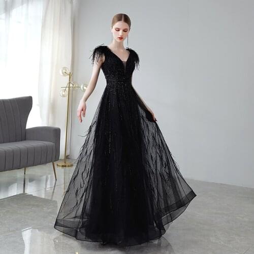 Luxury Beaded Black Evening Dresses Plunging V Neck A Line Feathers Women Formal Evening Gown for Wedding vestidos de fiesta